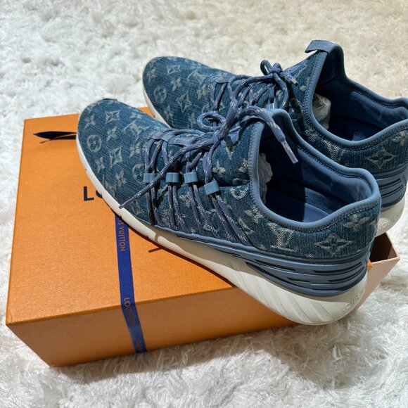 Louis Vuitton Men Fastlane Denim LV Monogram Sneaker, 10.5 LV, 11.5 US, 45.5 EUR - Picture 5 of 5